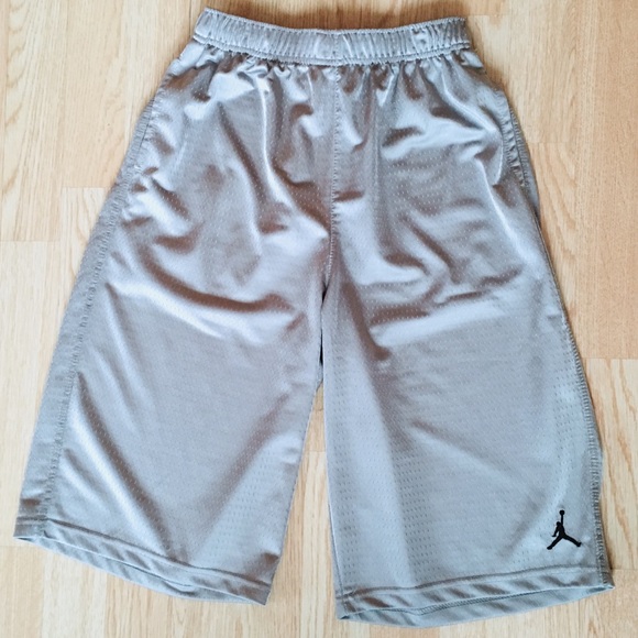 grey jordan basketball shorts